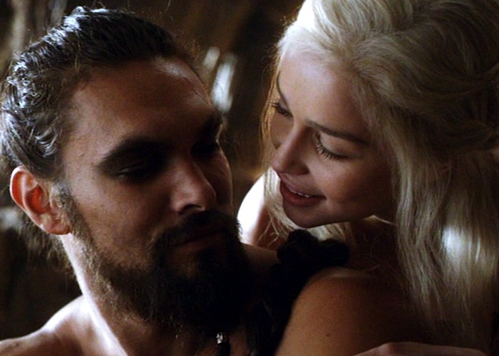 Emilia Clarke and Jason Momoa