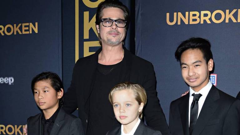 Brad Pitt junto a sus hijos; ¡Increíble pero cierto! Brad Pitt pierde definitivamente la custodia de sus hijos