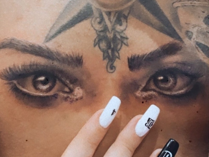 Christian Nodal Tattoo;  This is how Belinda boasted the new tattoo that Christian Nodal made in her honor