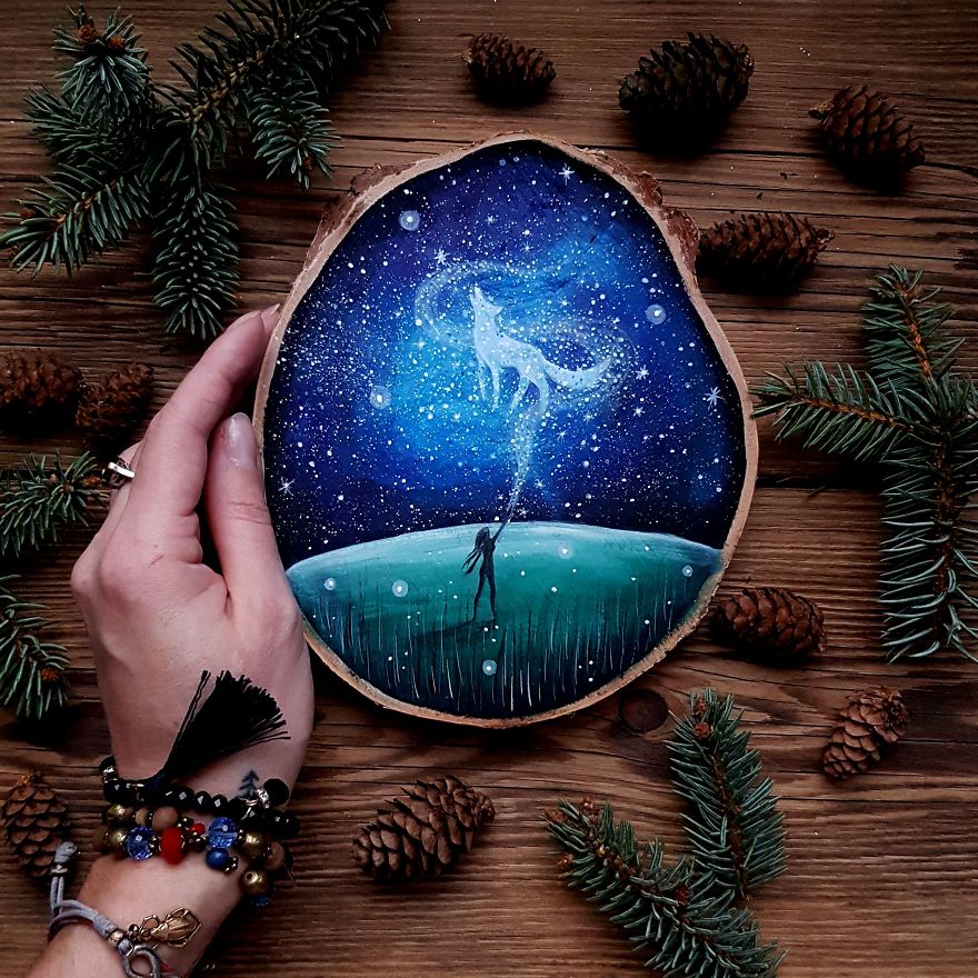 Artwork made of logs inspired at night 