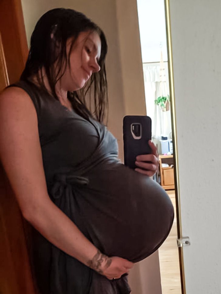Proof that pregnancy is entertaining