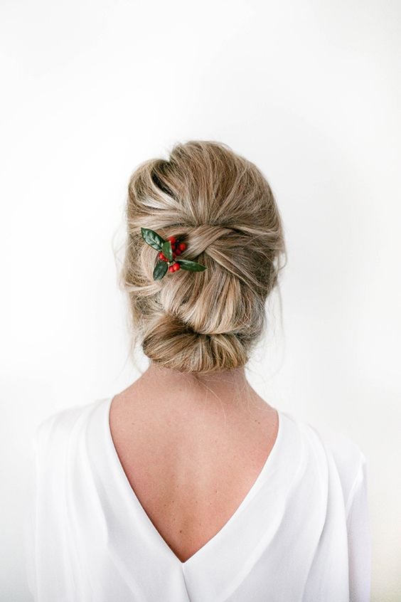 Ideal hairstyles for the Christmas holidays 