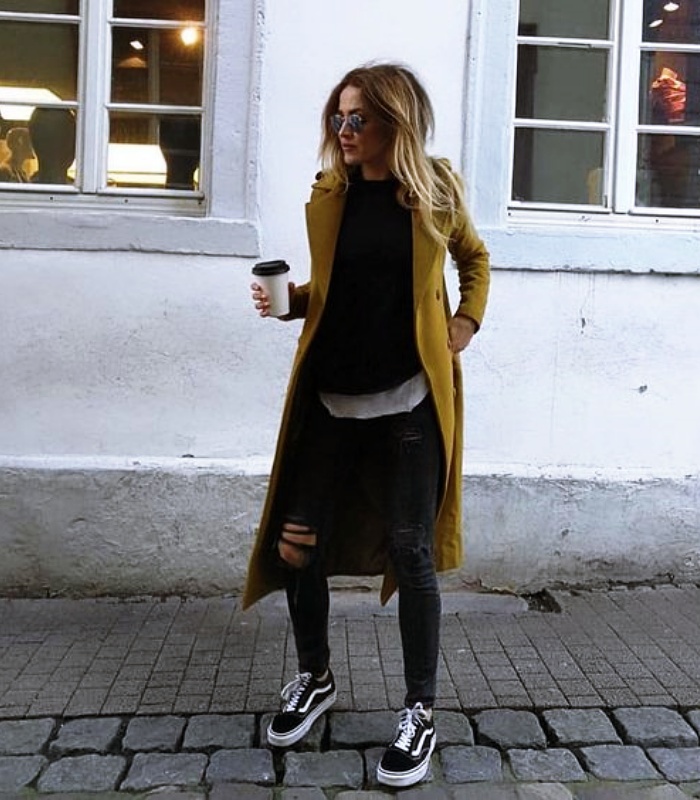 girl, girl, woman with long hair, short, up, dark, blond, black, light wearing platform vans with jeans, pants, coat, sweatshirt, leather bag, sweater