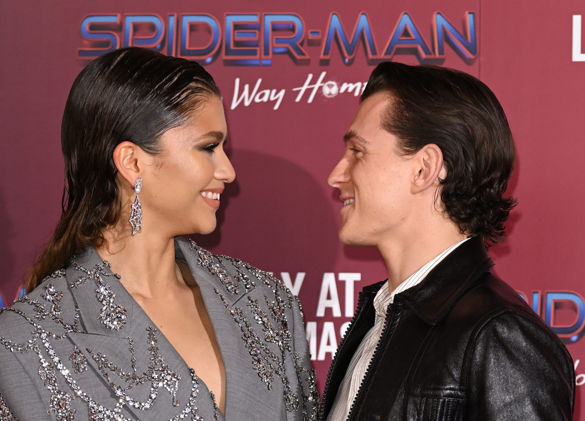 ¡Qué preciosos! Zendaya y Tom Holland aparecen por primera vez en la