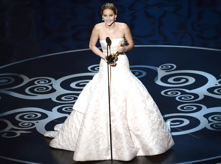 jennifer lawrence en el discurso de agradecimiento de su premio óscar