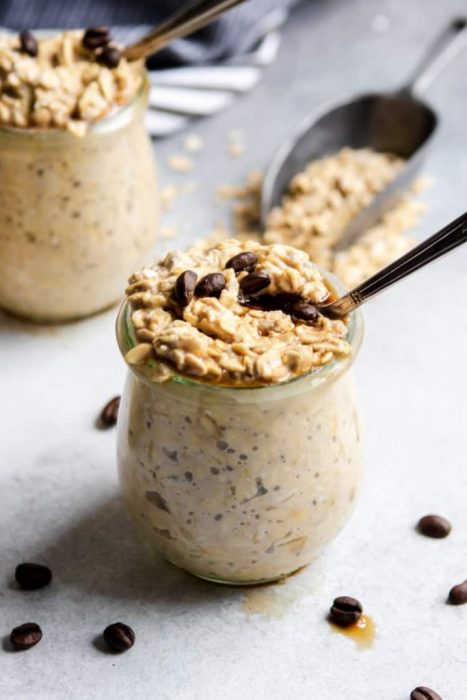 Oatmeal with coffee; 13 Breakfasts to start your day with flavor and energy