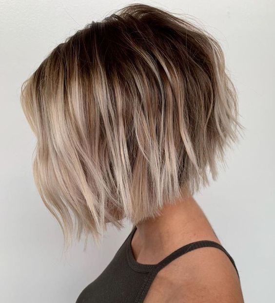 rubio platino ;15 Ideas para teñir tu cabello en corte Bob y verte fashionista