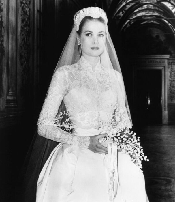 Grace Kelly in wedding dress