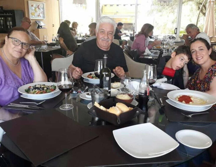 Rocía Barberá comiendo con su familia