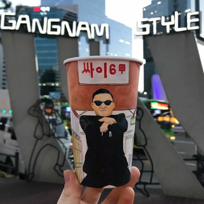 PSY ;Artista recrea hermosas obras de arte en vasos de papel y el resultado es bellísimos 