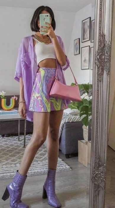 two-tone skirt; 20 ways to wear pastel neon tones in your outfit