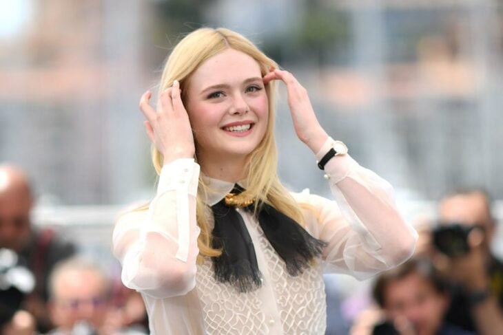 Elle Fanning, unrecognizable in her role as Michelle Carter