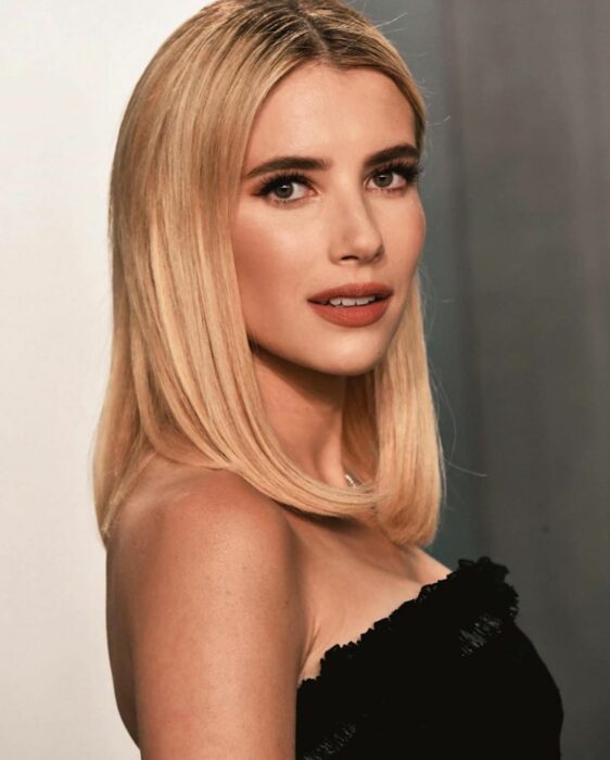 Emma Roberts did not aspire to be like her aunt Julia Roberts