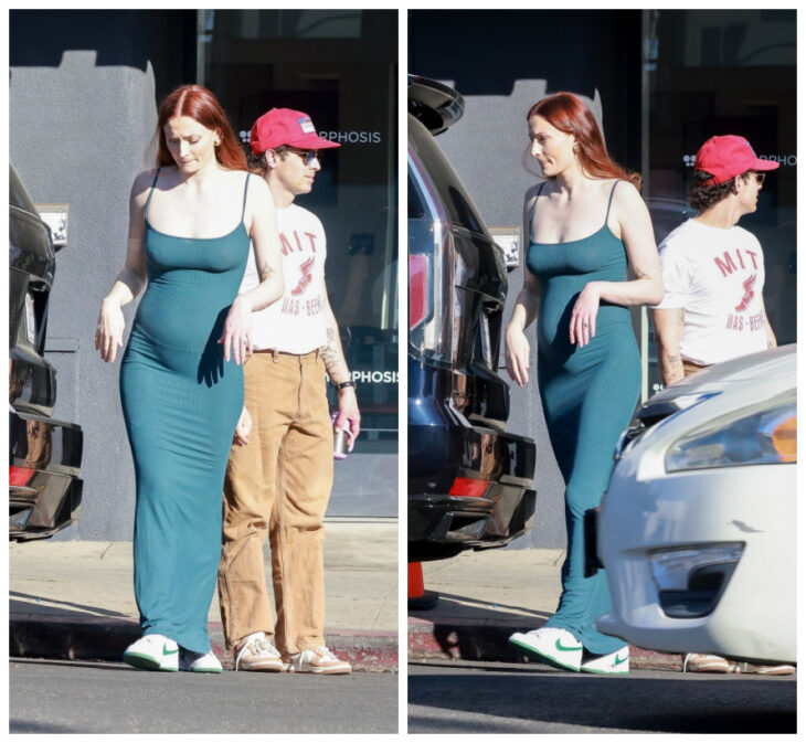 sophie turner fotorafiada en la calle