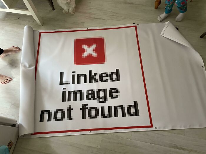 banner on the ground