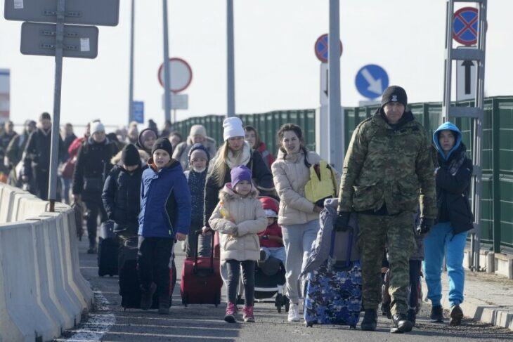 Refugiados ucranianos; Angelina Jolie se pronuncia ante la situación de Ucrania y ofrece ayuda