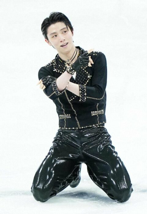 Yuzuru Hanyu; 8 Deportistas asiáticos que se convertirán en tu nuevo crush