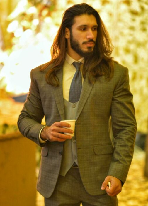 sexy men with long hair 