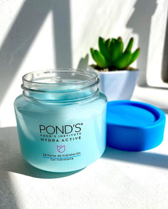 pond's hydra active