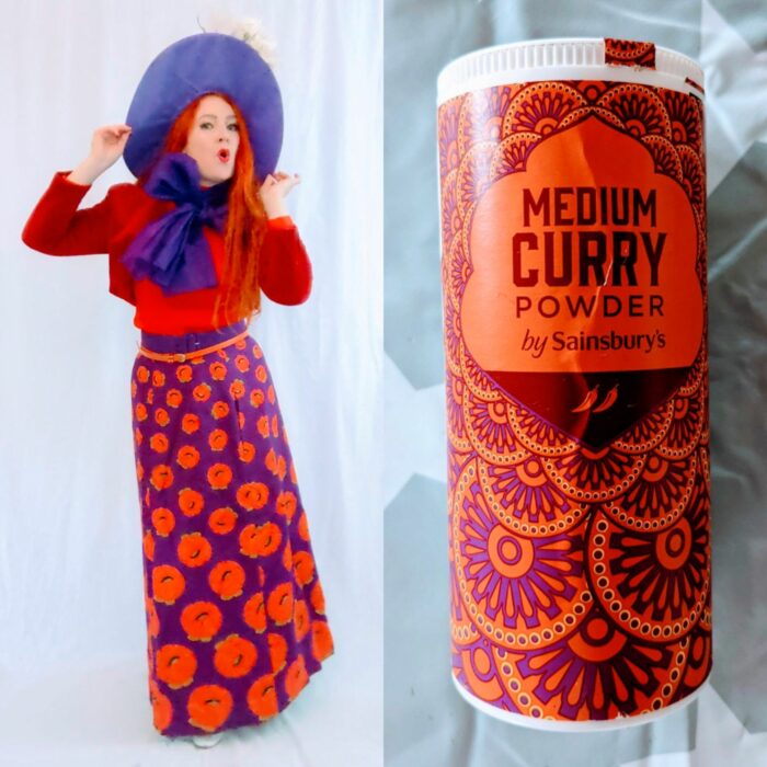 mujer vestida de un bote de curry en polvo