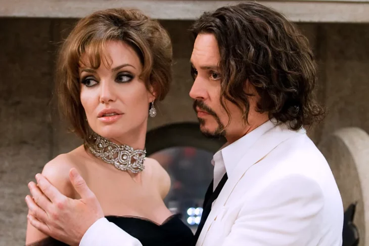 Johnny Depp y Angelina Jolie en El Turista