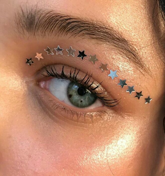 holographic stickers for eyeliner that stands out