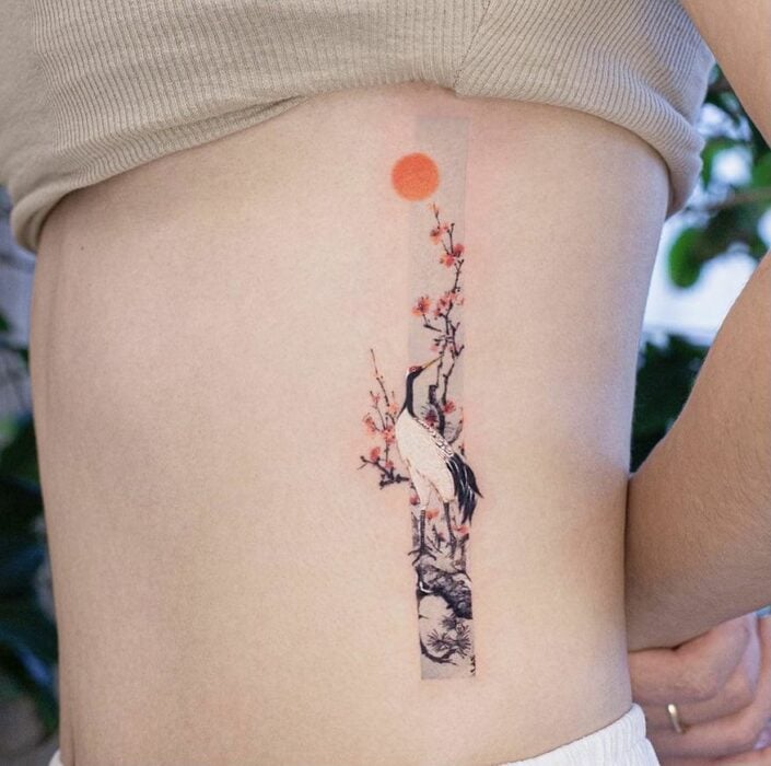 tatuaje rectangular con pinturas de estilo oriental