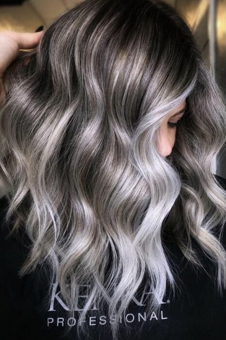 Balayage gris cenizo frío