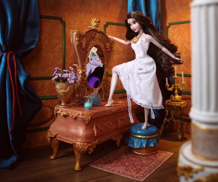 Úrsula ;Artista recrea escenas de Disney con Barbies