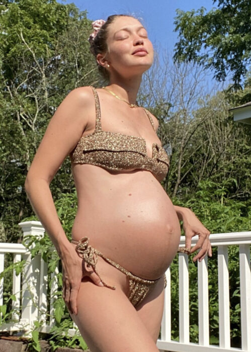 Gigi Hadid embarazada tomando el sol en bikini 