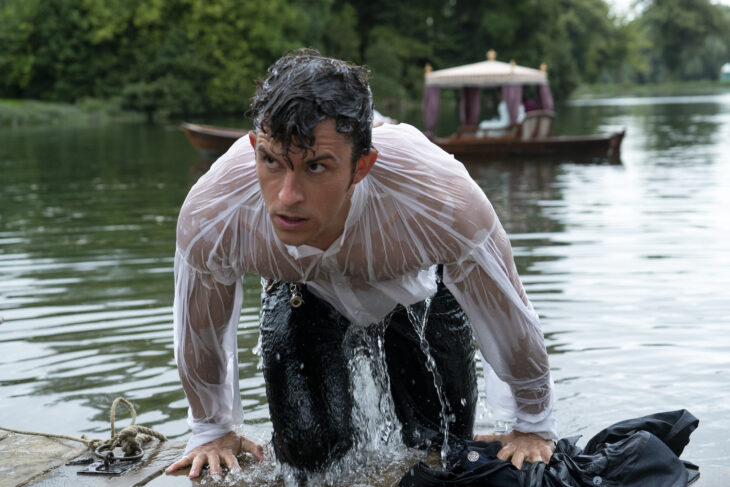 Anthony Bridgerton coming out of a lake in the series The Bridgertons 