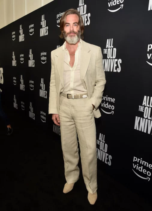 chris pine en evento de All the Old Knives en 2022