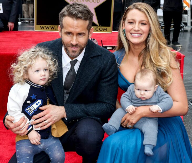 Ryan Reynolds, Blake Lively and their daughters on the Walk of Fame