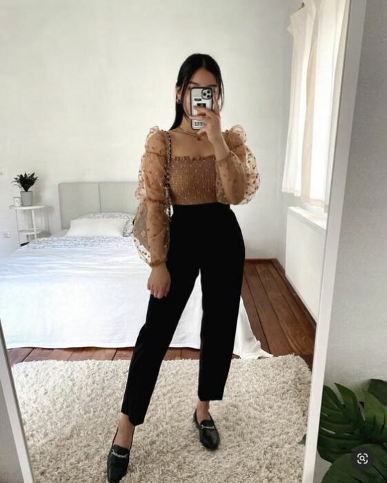 chica con jeans anchos ;13 Outfits godinez por si saliendo de la oficina tienes una cita con tu crush