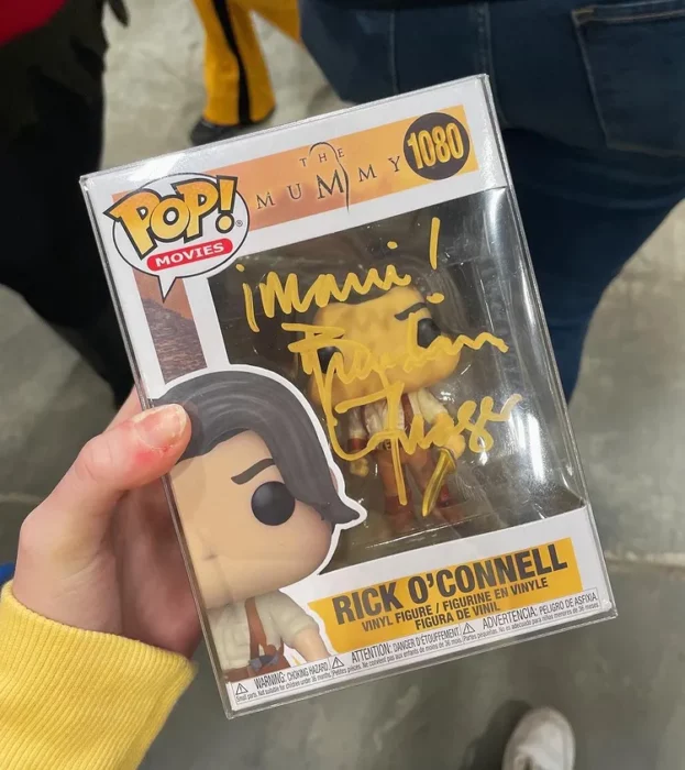 Funko autografiado por Brendan Fraiser