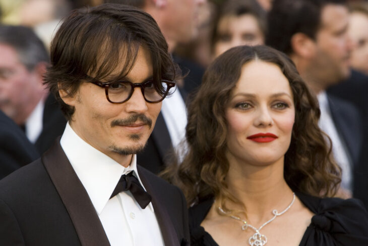 Vanessa Paradis ;Famosos que no temen a mostrar su apoyo a Johnny Depp en el juicio contra Amber Heard