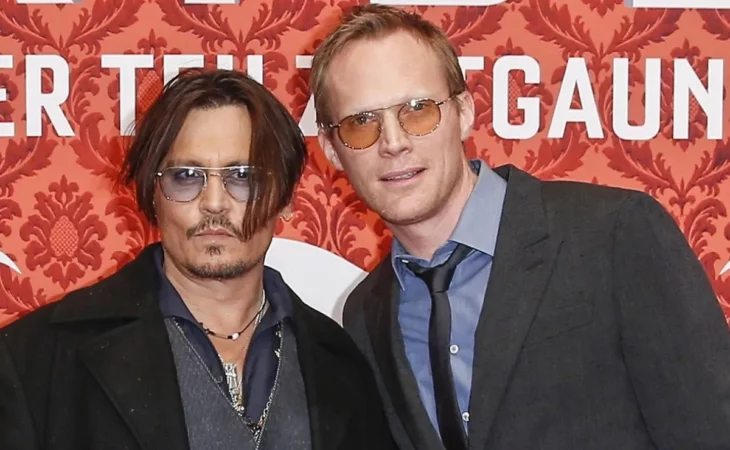 Paul Bettany ; Celebrities who are not afraid to show their support for Johnny Depp in the trial against Amber Heard