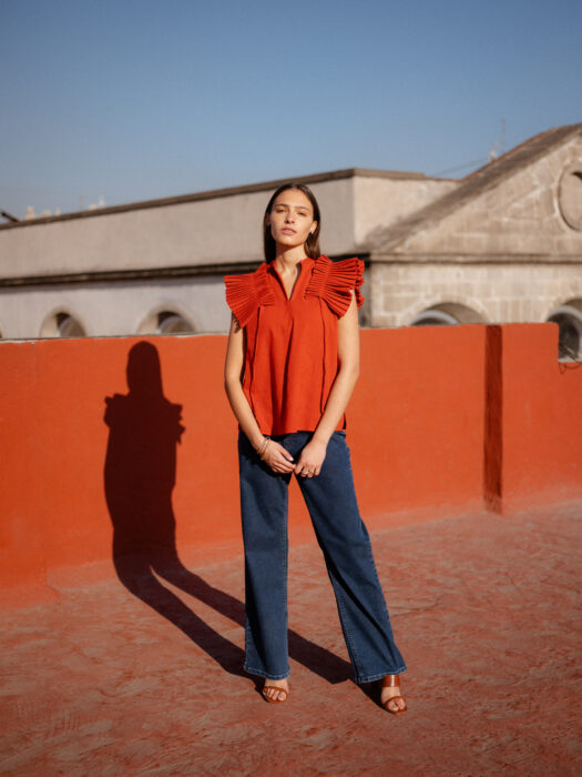 Camisa naranja ;Campaña Liverpool colección YAKAMPOT for MAP 