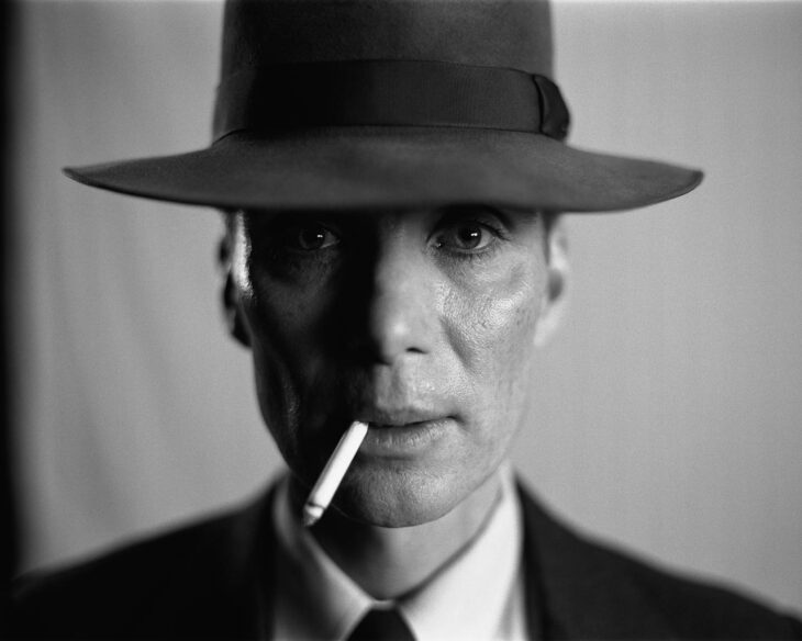 Actor Cillian Murphy en su papel de J. Rober Oppenheimer