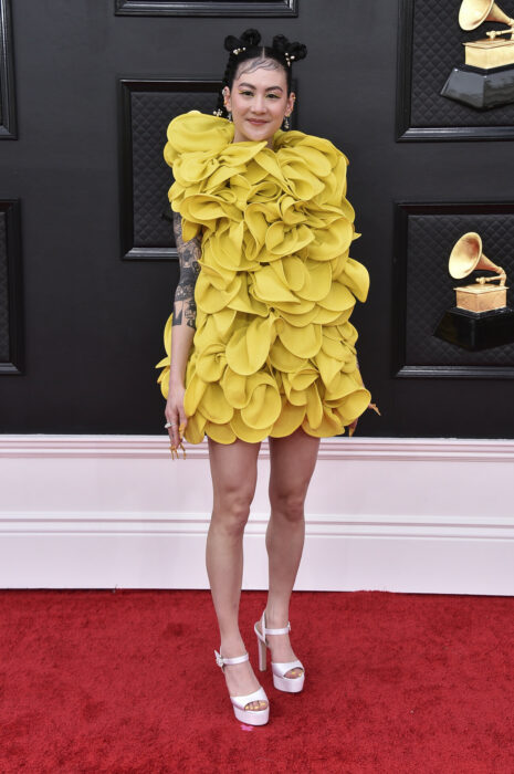 Michelle Zauner ;Los mejores looks de los Premios Grammy 2022