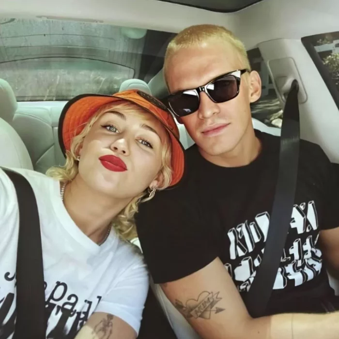 Miley Cyrus y Cody Simpson