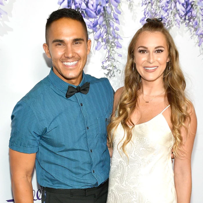  Carlos Pena Jr. y Alexa Vega