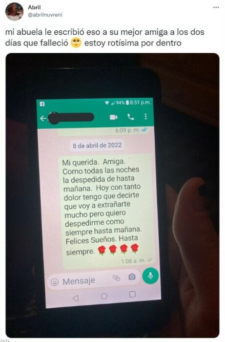 chat ;Abuelita envía mensajes de buenas noches a su mejor amiga ya fallecida