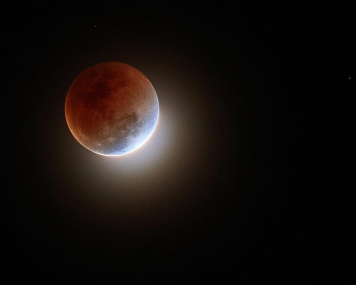 Image shows the beginning of the lunar eclipse 2022