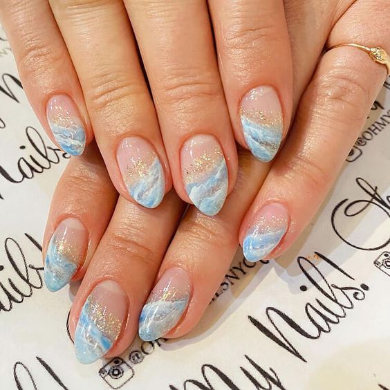 sand manicure; 15 beach manicures that will make you feel like a mermaid