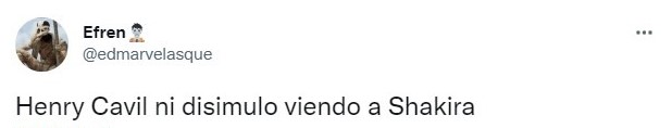 Tuit sobre; Henry Cavill queda cautivado con la belleza de Shakira y su reacción al verla se vuelve viral