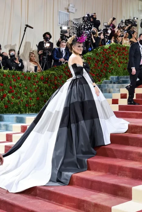 Sarah Jessica Parker; Outfits that left us speechless at the MET Gala 2022