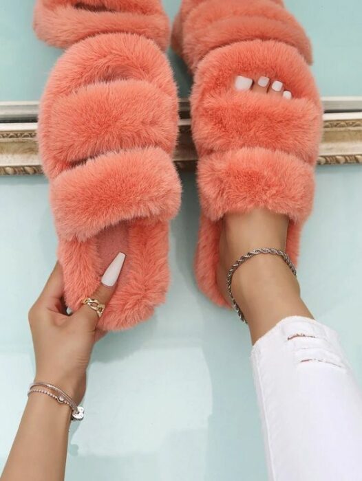 pantuflas ;13 Regalos para sorprender a tu amiga la que ya es mamá