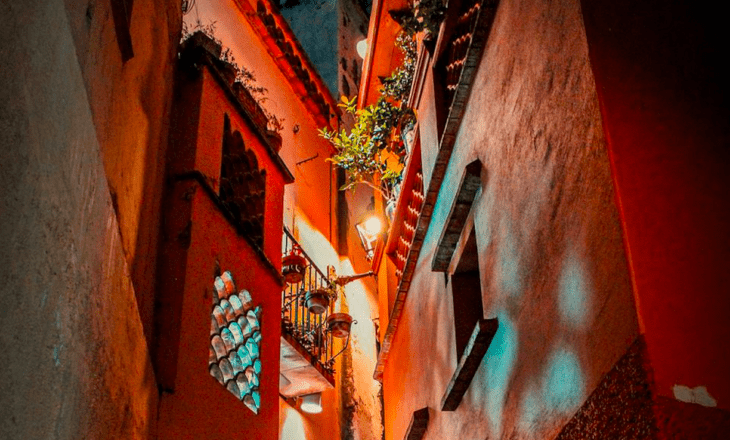 Callejón del Beso