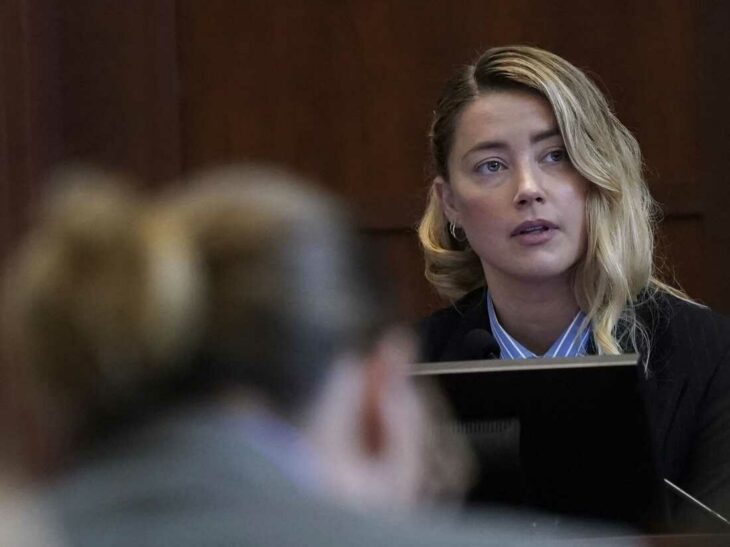 Amber Heard en corte de Virginia